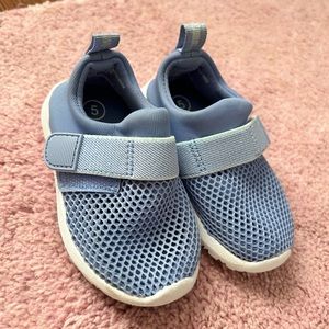 Toddler size 5 Water Shoes